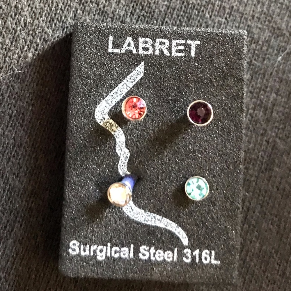 Labret Studs